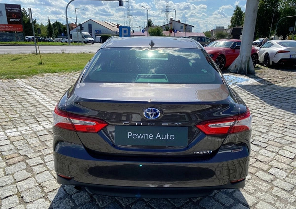 Toyota Camry cena 99850 przebieg: 159103, rok produkcji 2019 z Gołdap małe 379